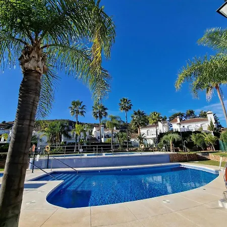 Sun & Palms - Luxurious 2 Bedroom Apartment With A Great Pool Area Mijas Exterior photo