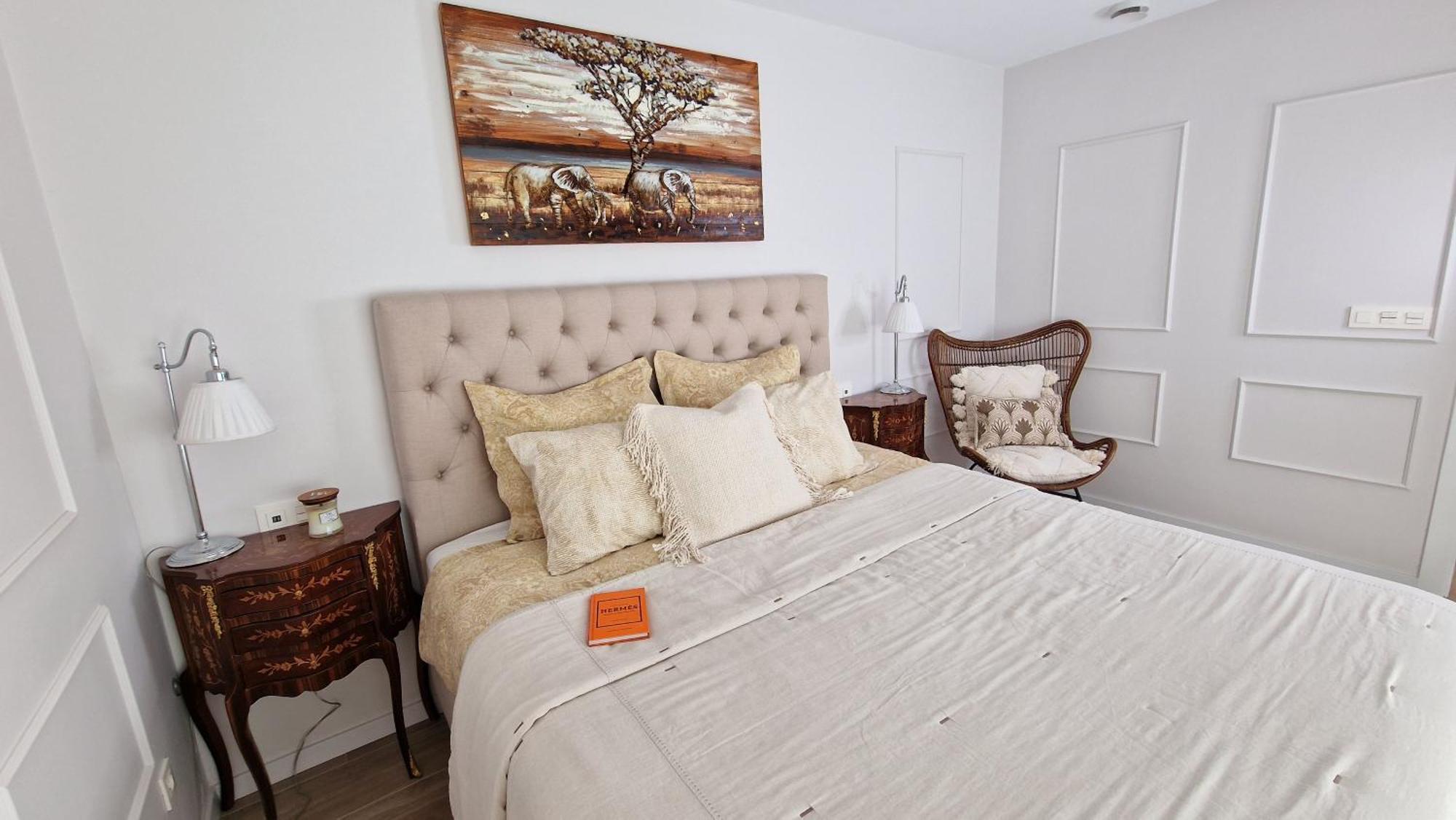 Apartment Sun & Palms - Luxurious 2 Bedroom With A Great Pool Area