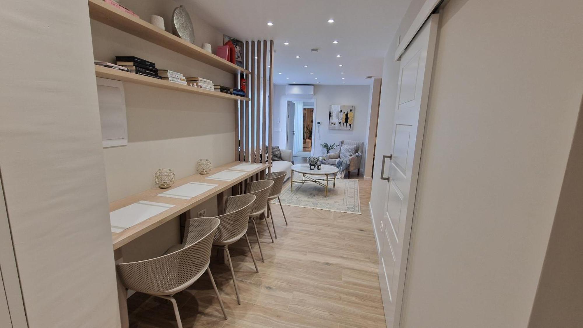 Sun & Palms - Luxurious 2 Bedroom With A Great Pool Area *